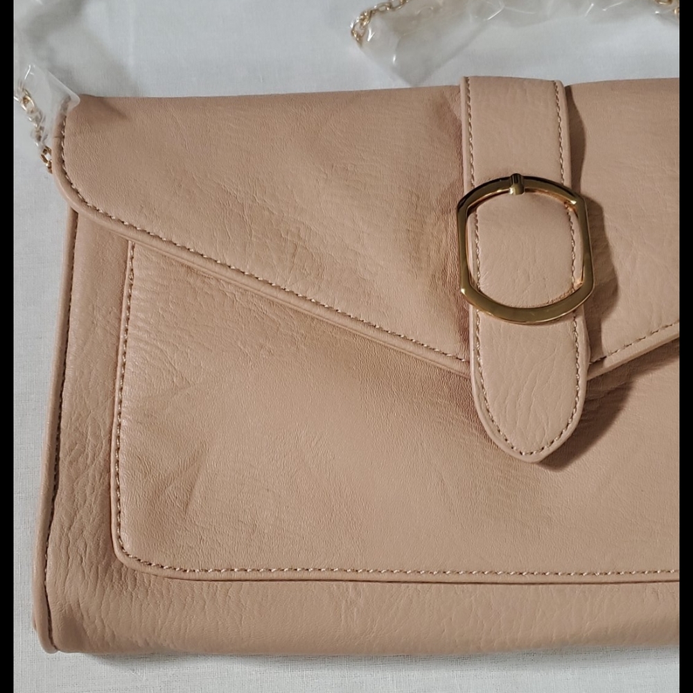 Charming Charlie cream clutch - Picture 2 of 8